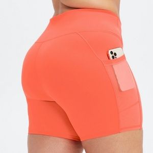 Fabletics On The Go Power Hold High Waisted 6” Short